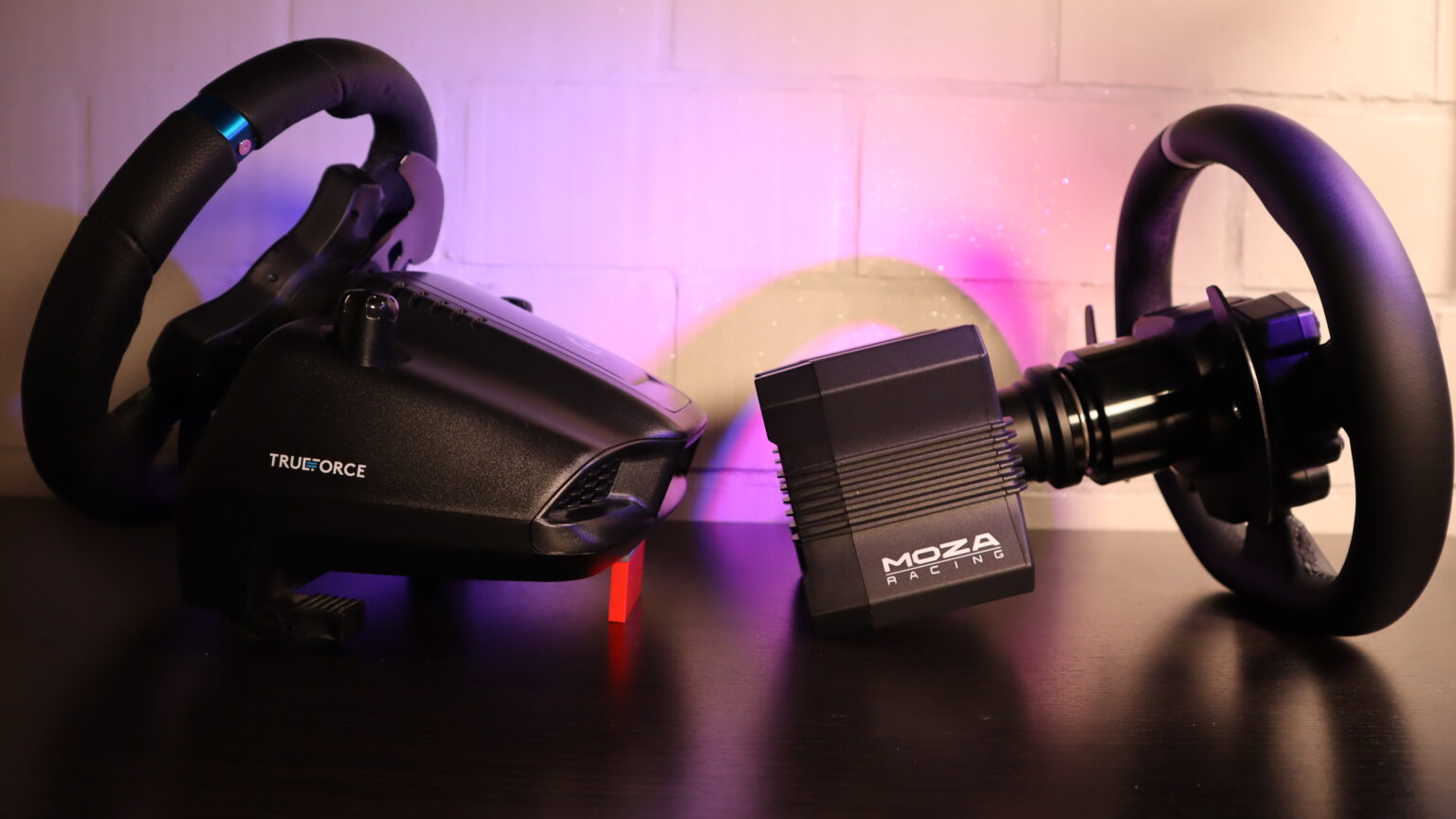 Logitech G923 vs MOZA R5 — Is the Upgrade Really Worth It? – Sim Tourist